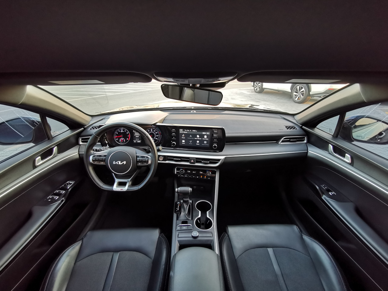 KIA K 5 - Image 10