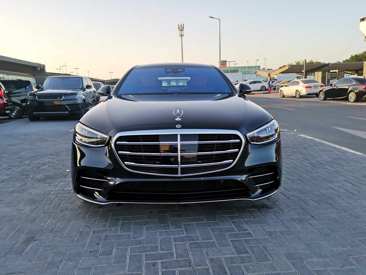 Mercedes Benz S-Class - Image 3