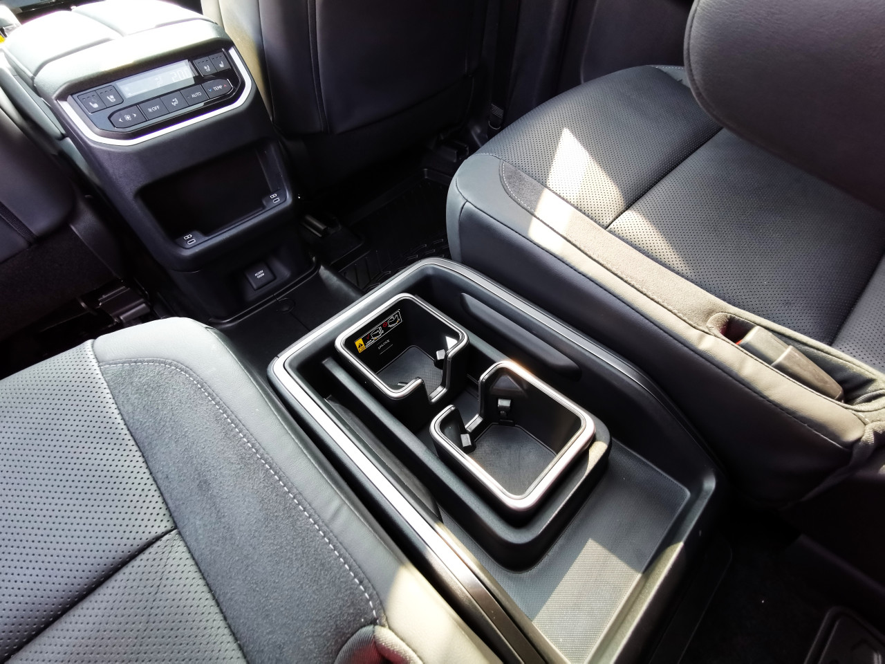 Lexus RX-Series - Image 8