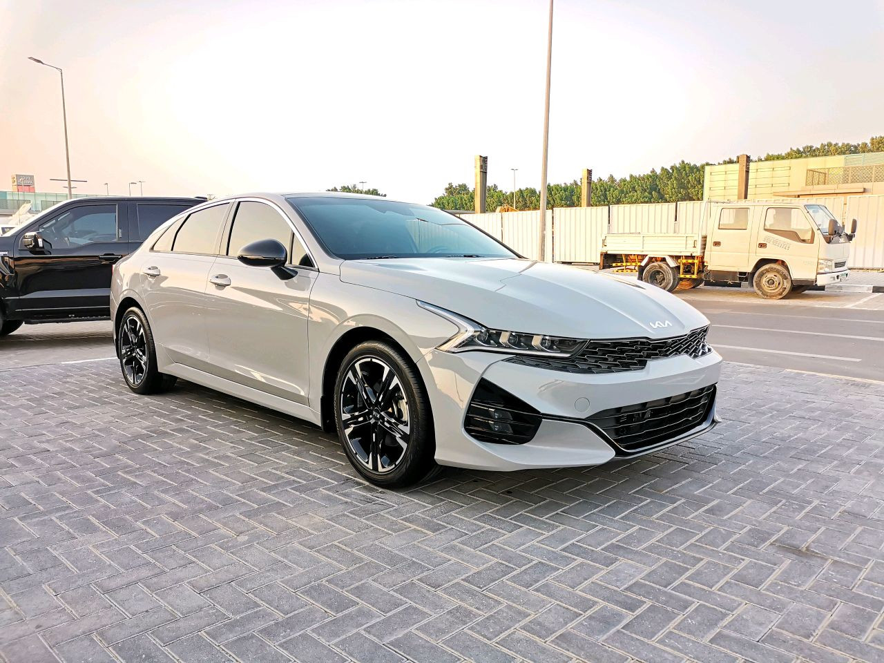 KIA K 5 - Image 10