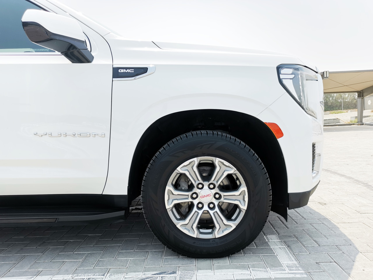 GMC Yukon - Image 5