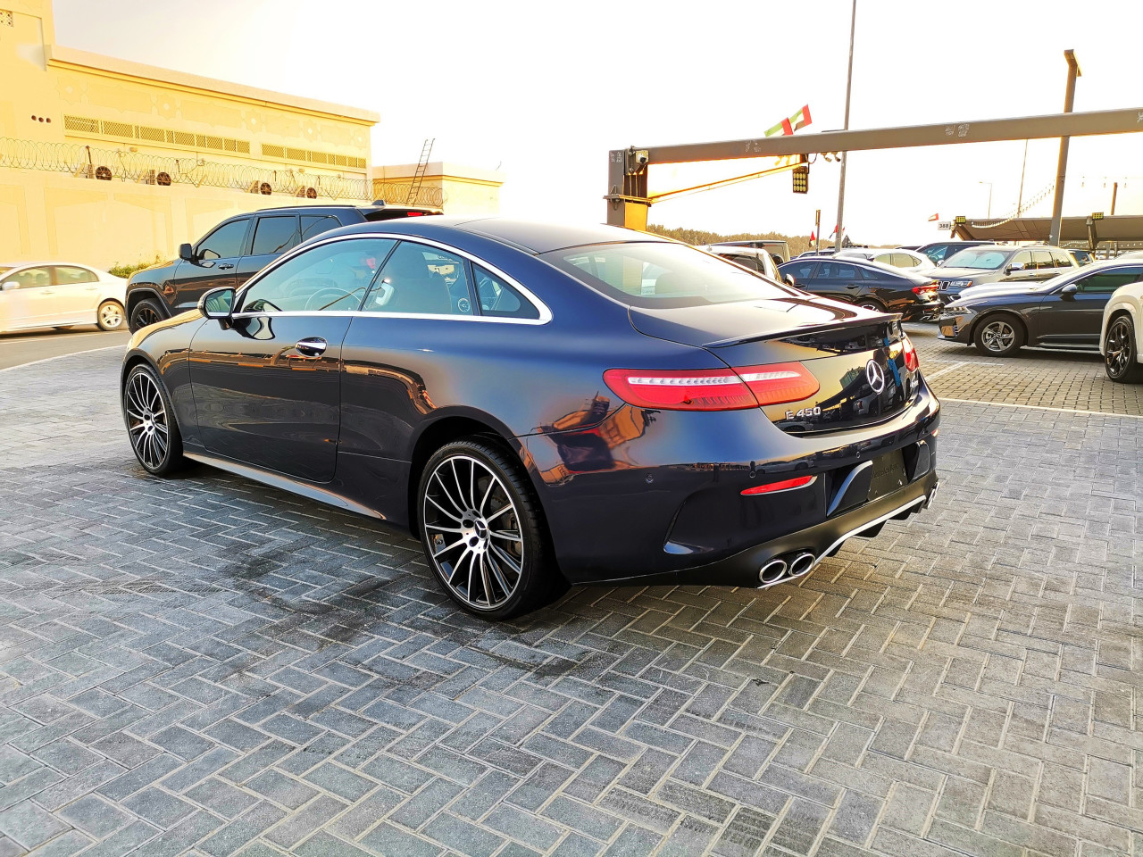 Mercedes Benz E-Class - Image 4