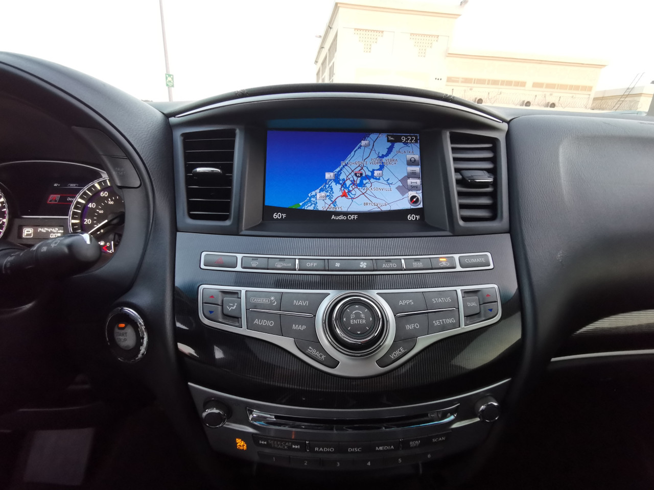 Infiniti QX60 - Image 8