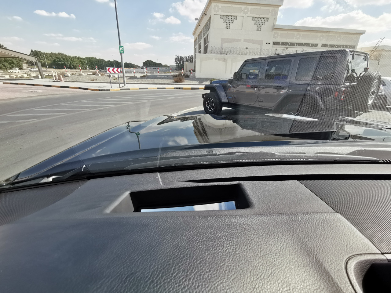 Lexus LX-Series - Image 10