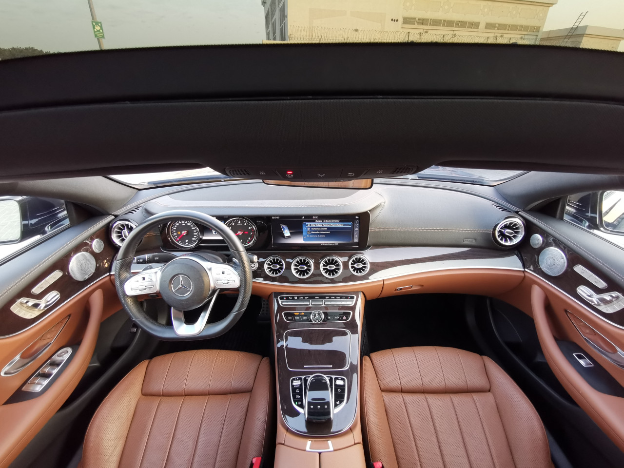 Mercedes Benz E-Class - Image 12