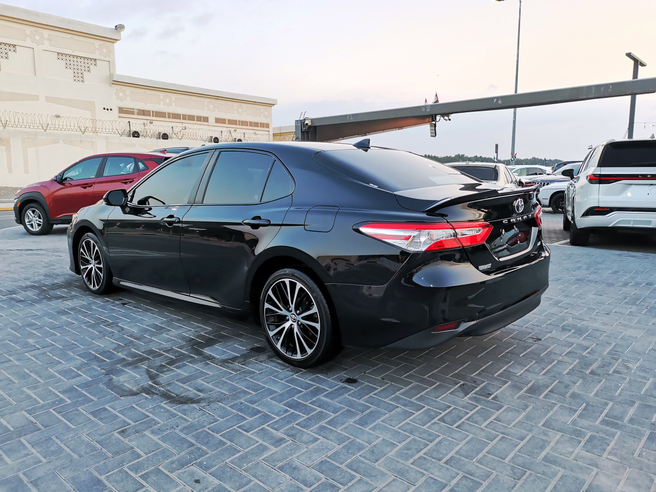 Toyota Camry - Image 6