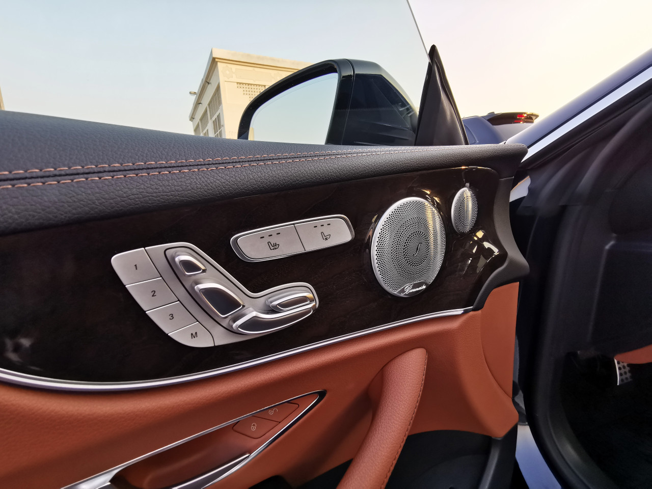 Mercedes Benz E-Class - Image 8