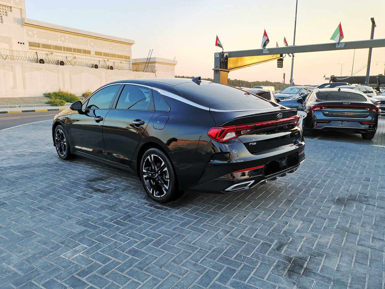 KIA K 5 - Image 5