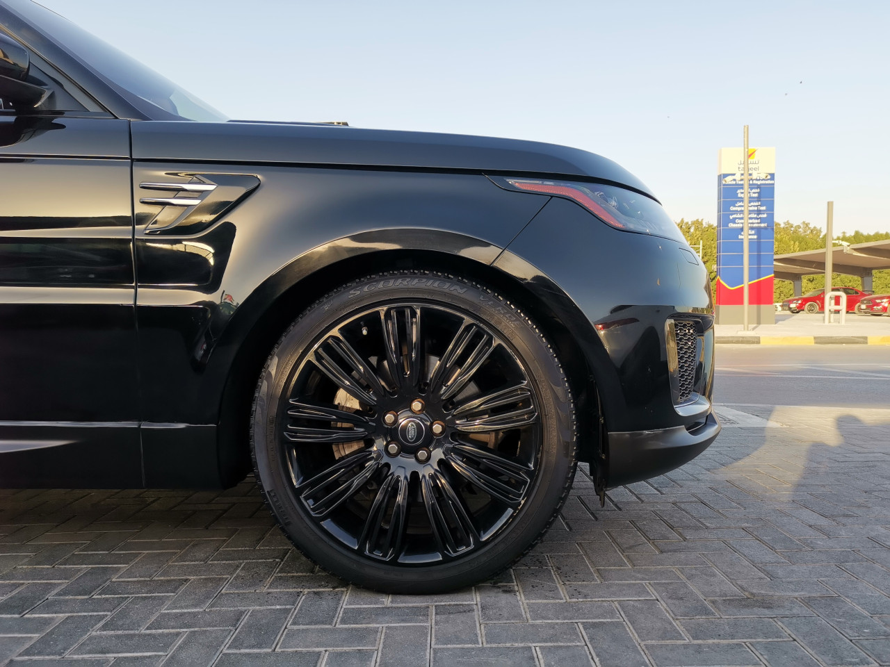 Range Rover Sport - Image 5