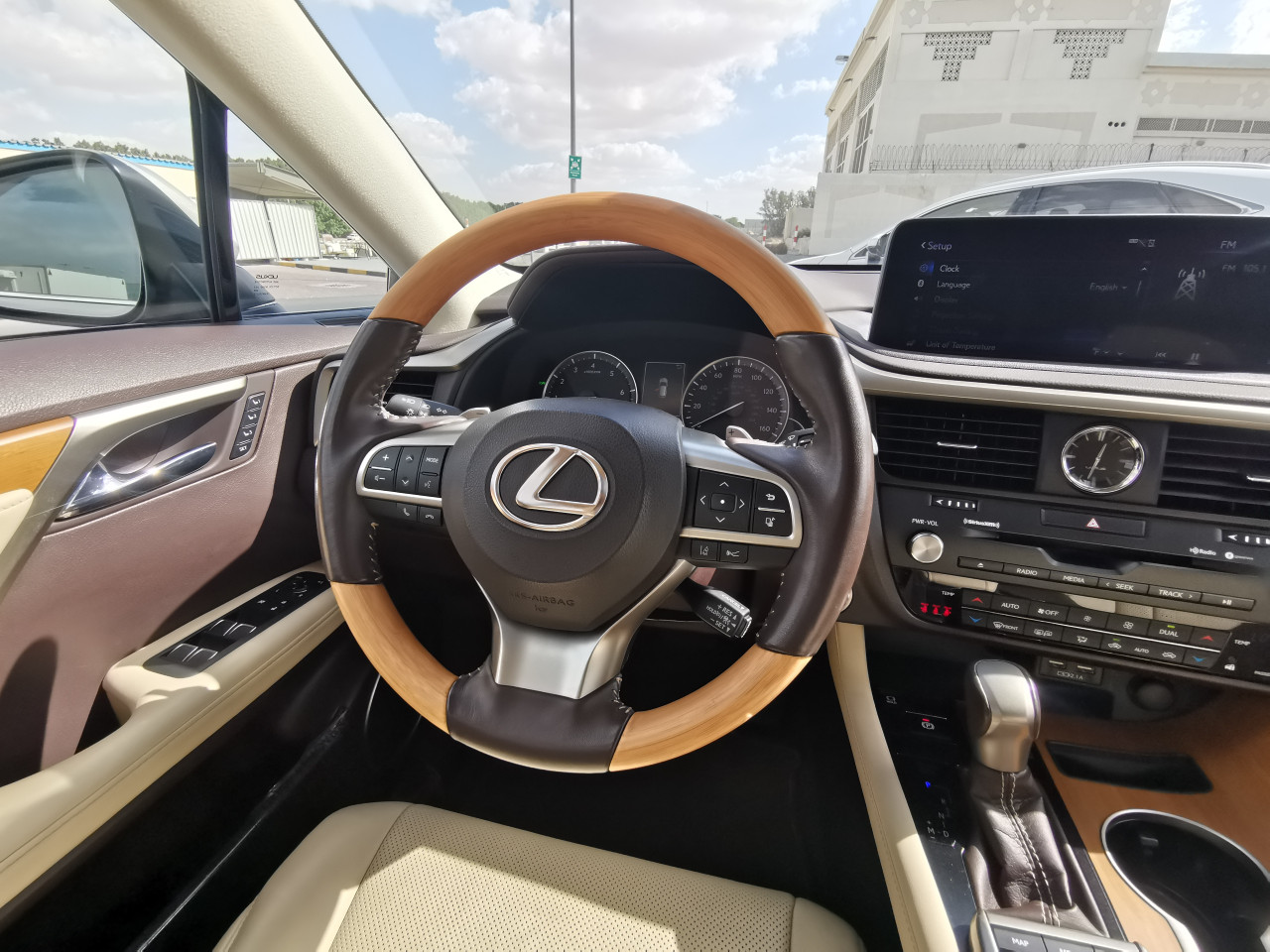 Lexus RX-Series - Image 9