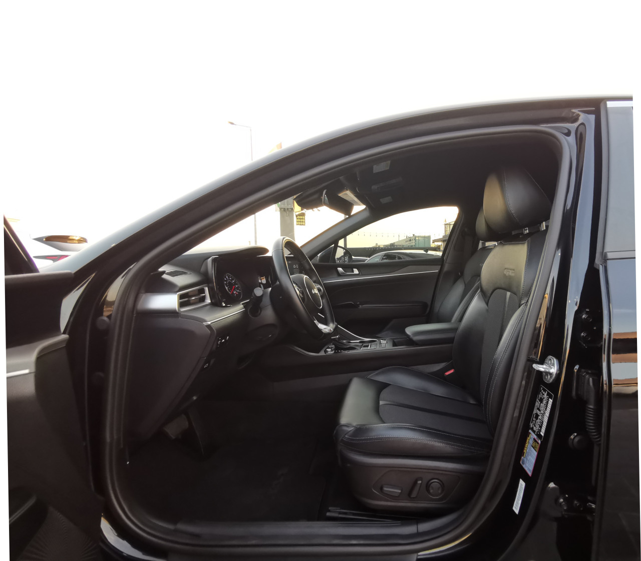 KIA K 5 - Image 8