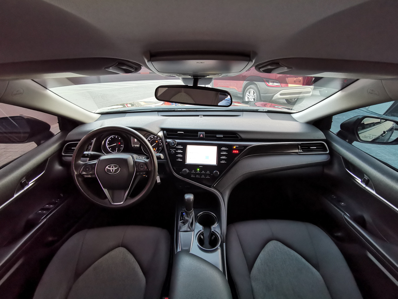 Toyota Camry - Image 10