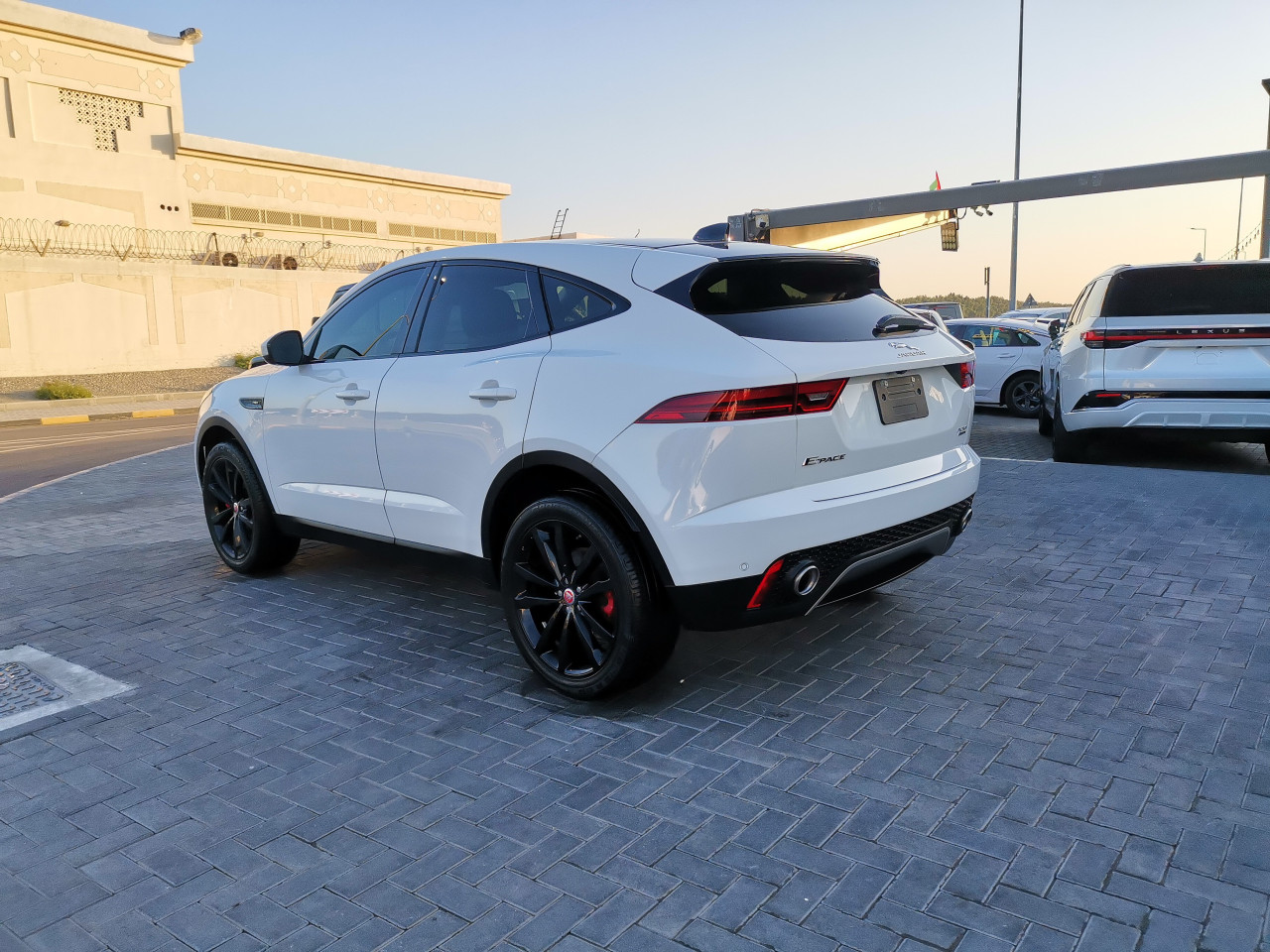 Jaguar E‑PACE - Image 6