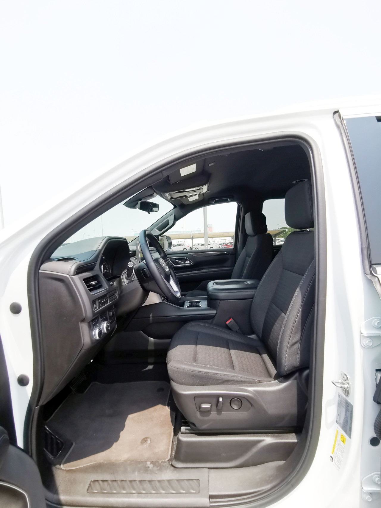 GMC Yukon - Image 9