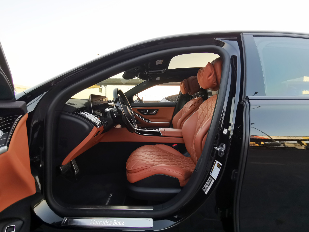 Mercedes Benz S-Class - Image 8