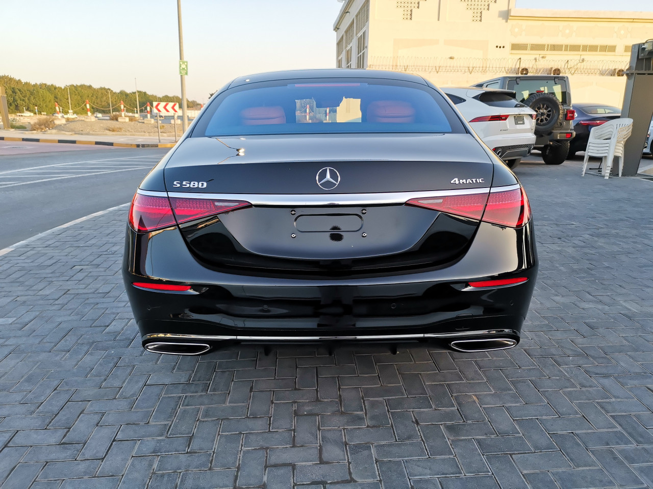 Mercedes Benz S-Class - Image 6