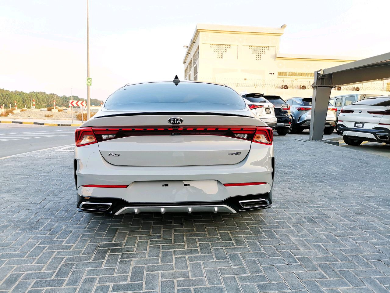 KIA K 5 - Image 5