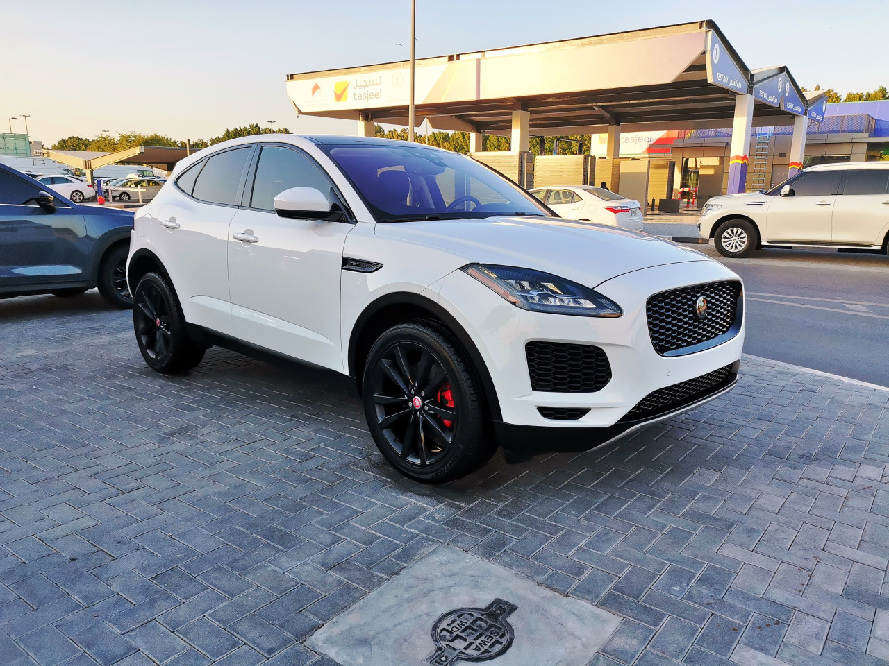 Jaguar E‑PACE - Image 4