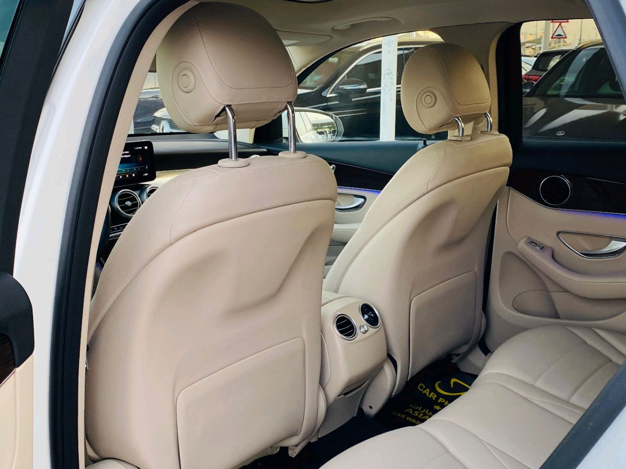 Mercedes Benz GLC - Image 5