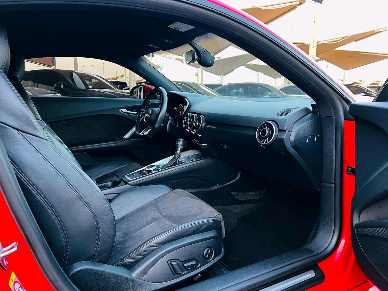 Audi TT - Image 11