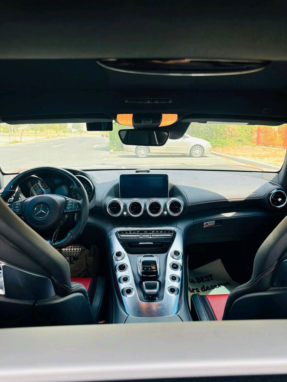 Mercedes Benz GT - Image 4