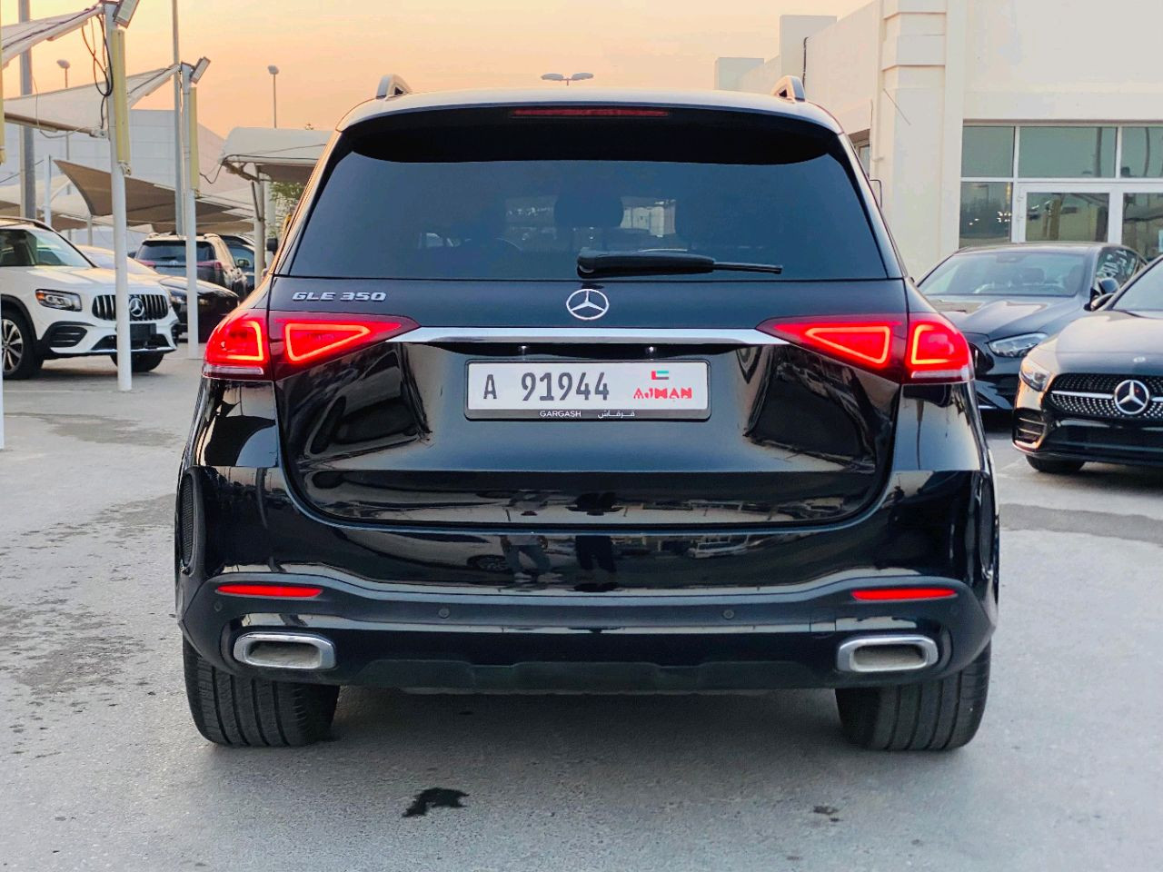 Mercedes Benz GLE SUV - Image 13