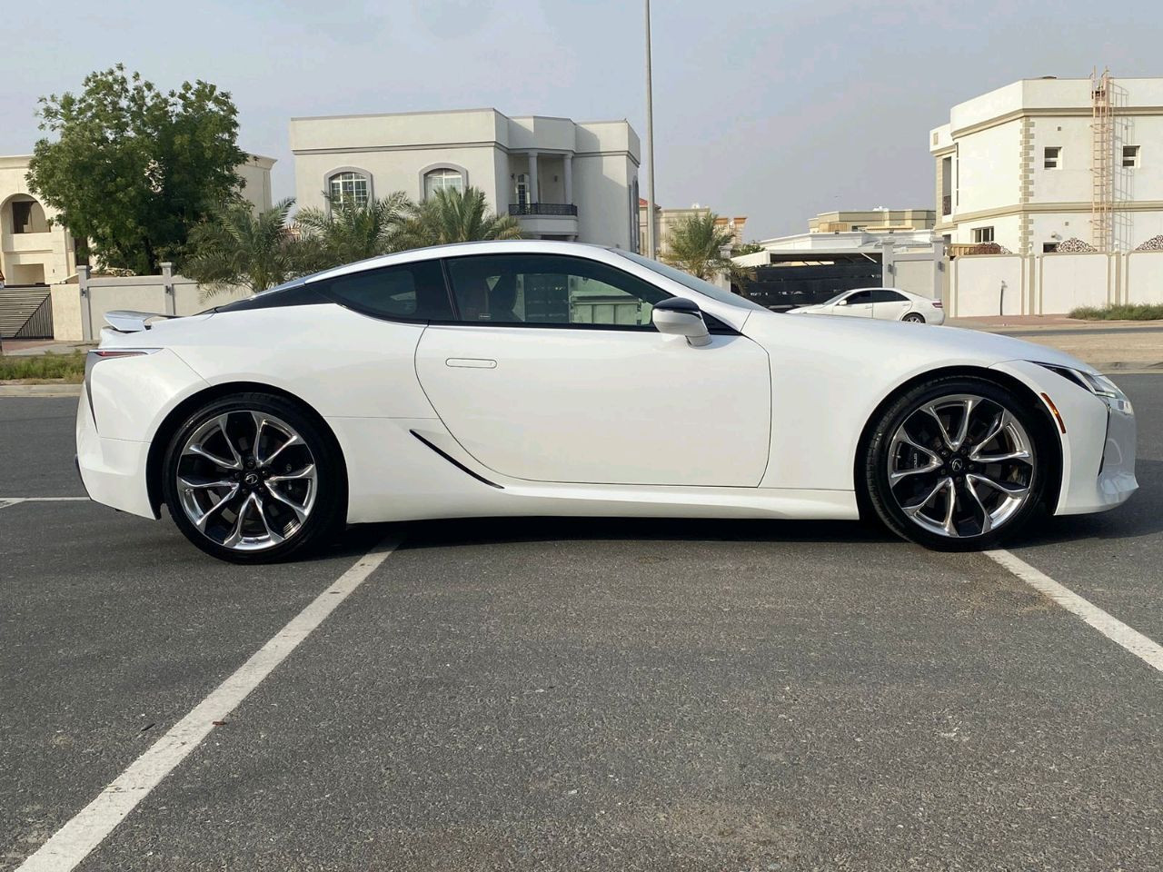 Lexus LC - Image 4