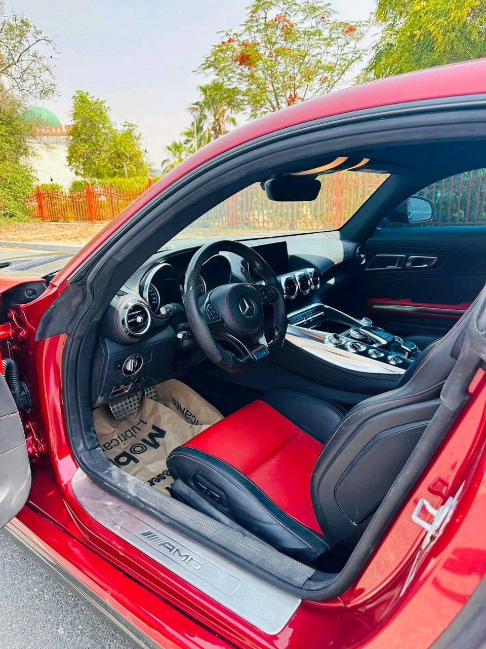 Mercedes Benz GT - Image 10