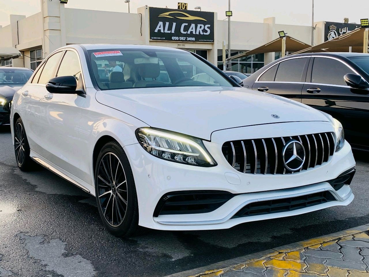 Mercedes Benz C-Class - Image 4