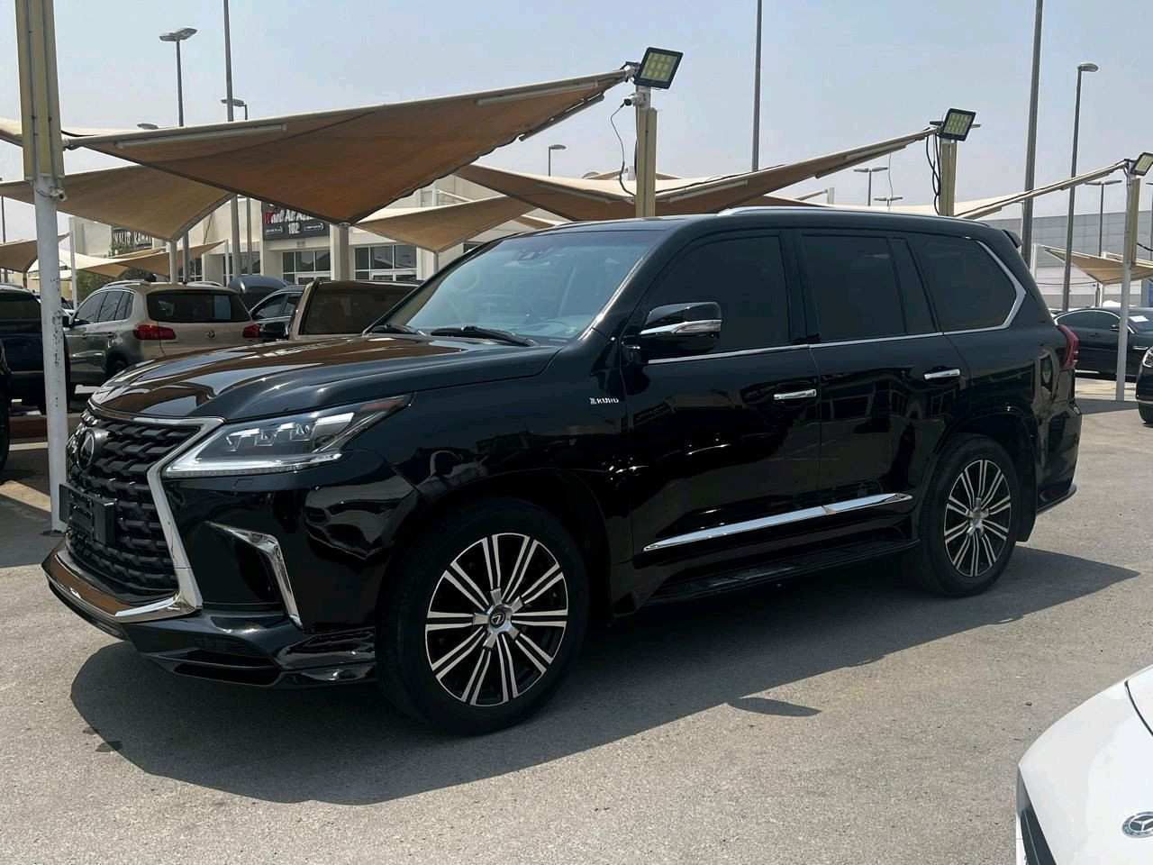 Lexus LX-Series - Image 7