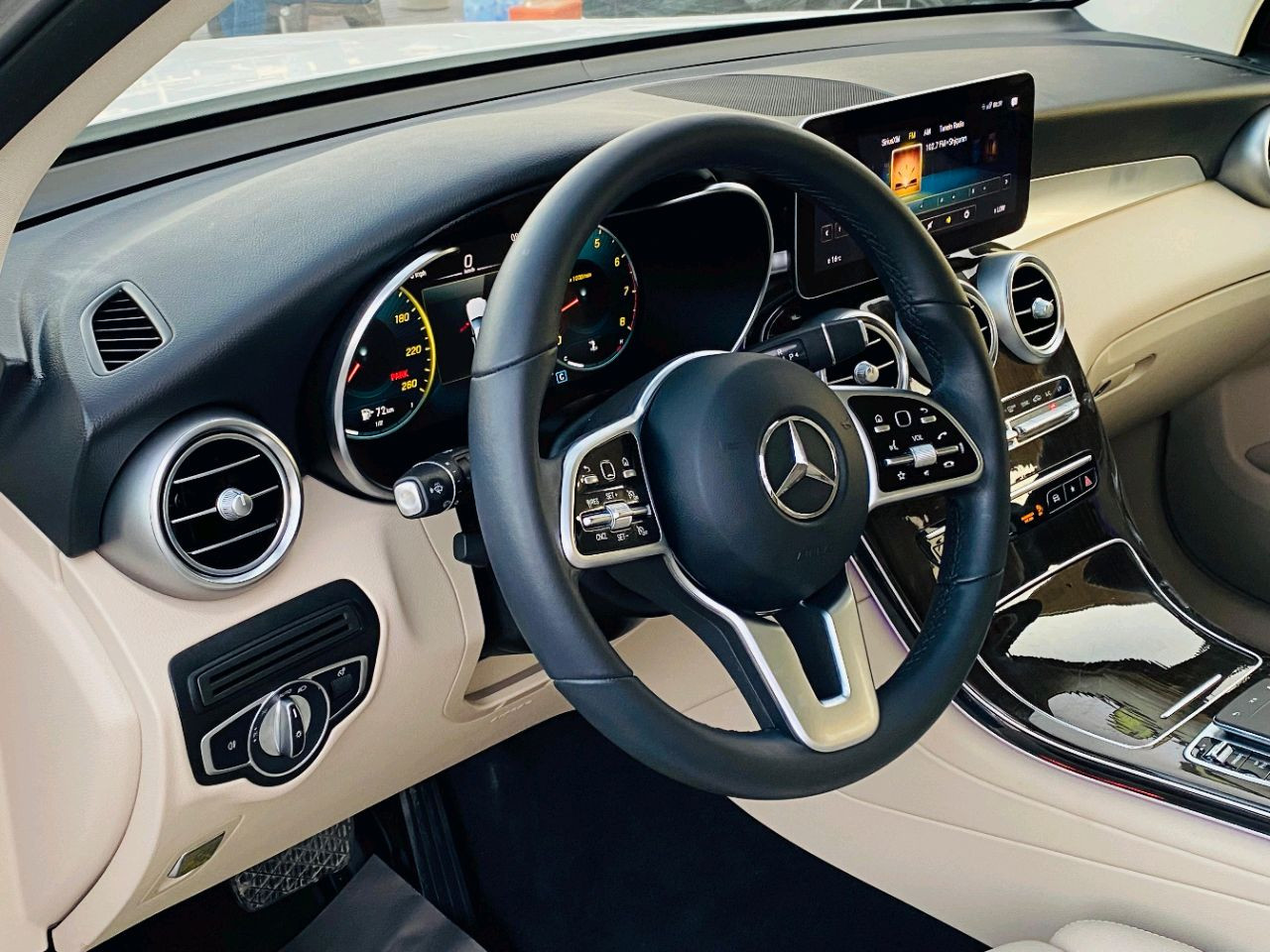 Mercedes Benz GLC - Image 3