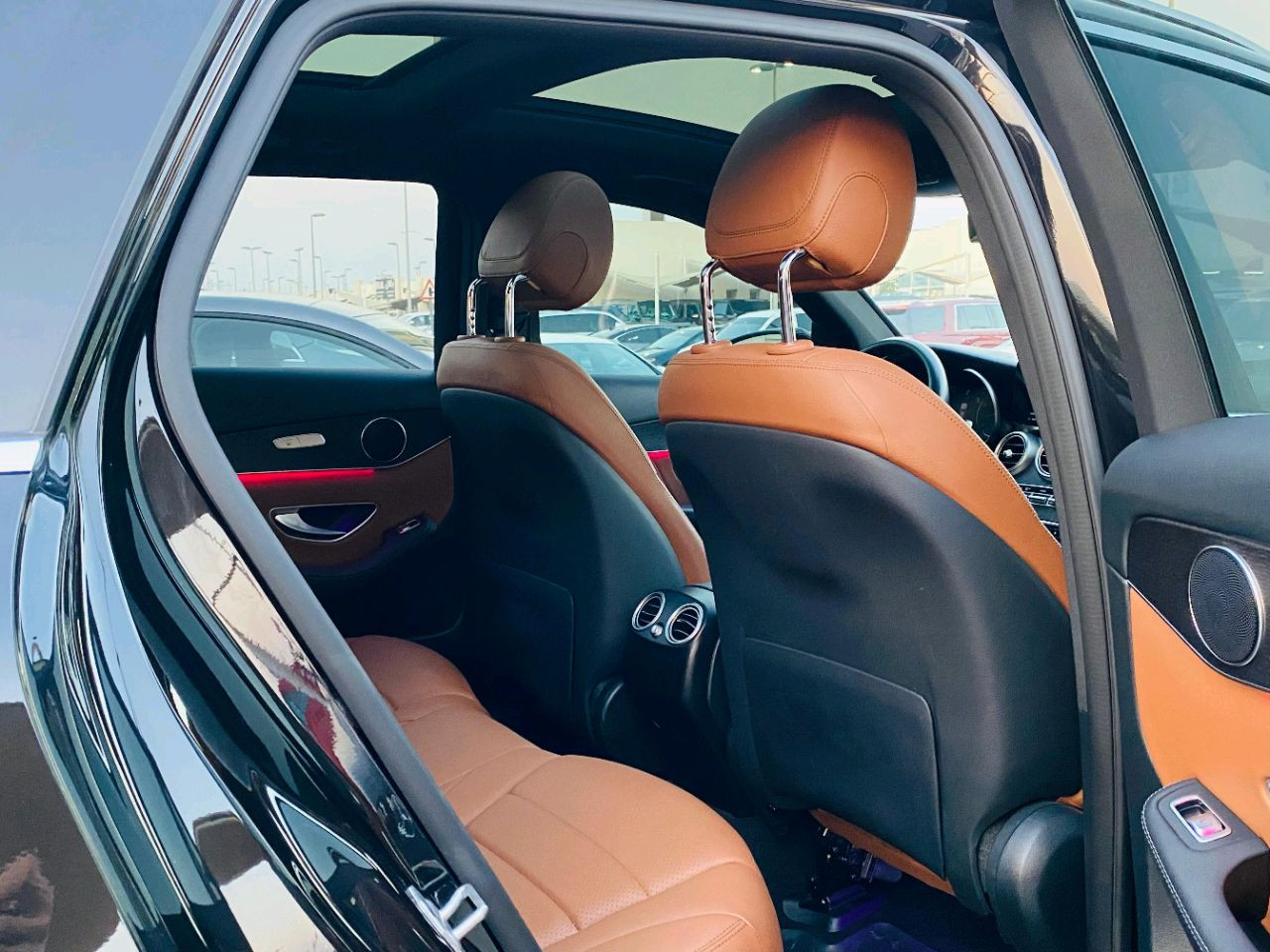 Mercedes Benz GLC - Image 12