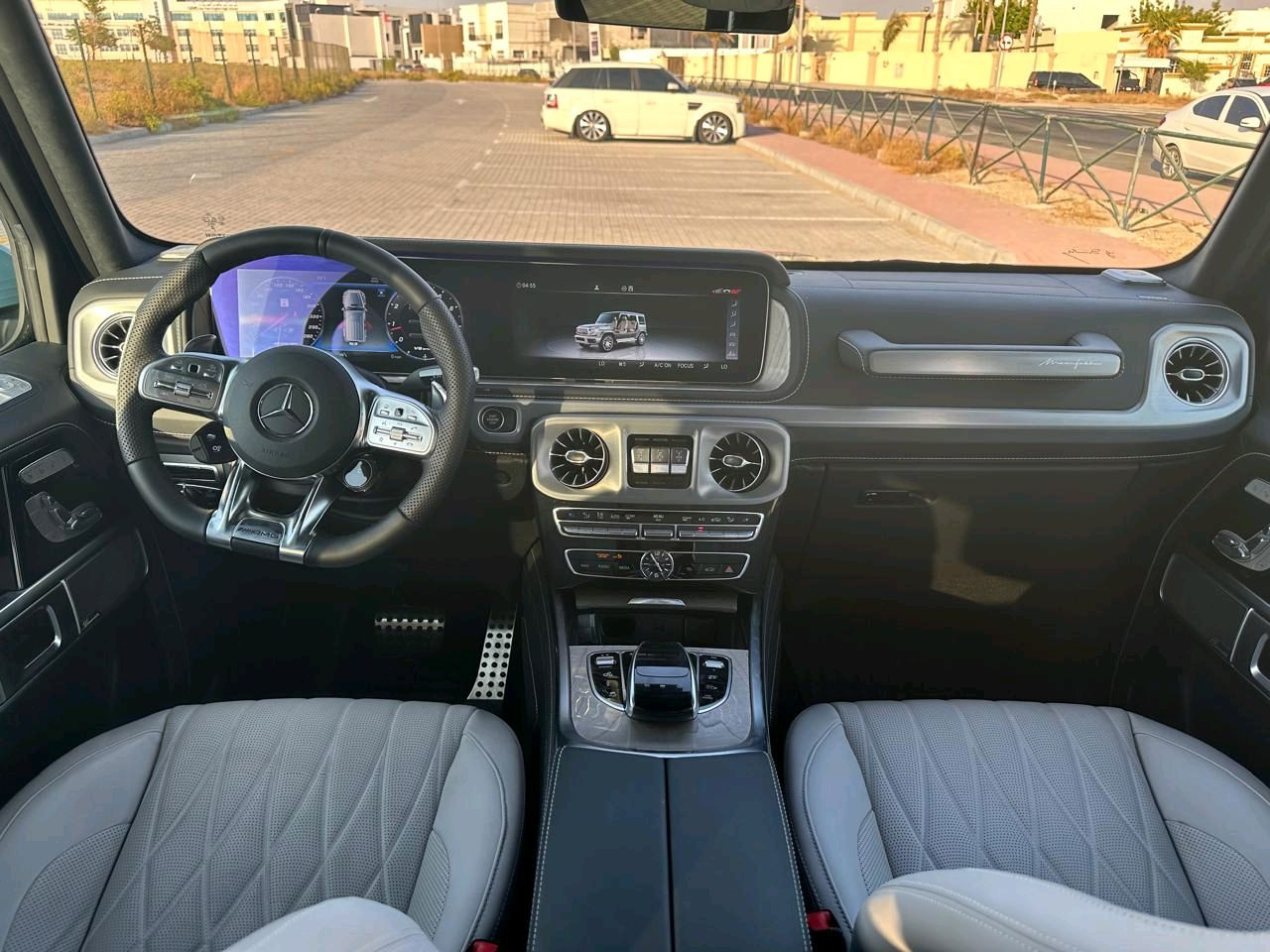 Mercedes Benz G-Class - Image 7