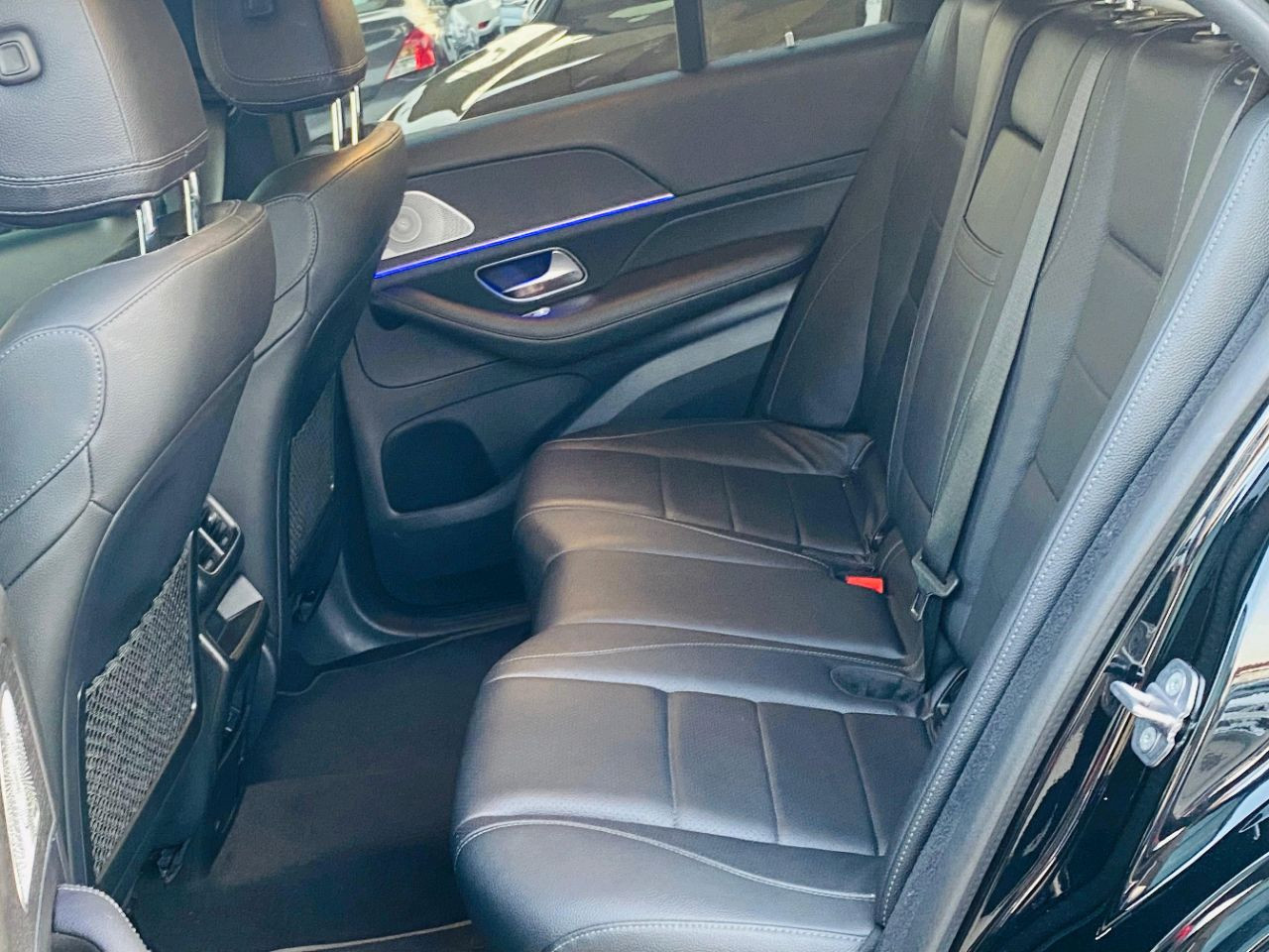 Mercedes Benz GLE SUV - Image 8