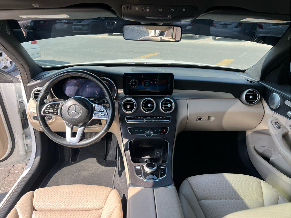 Mercedes Benz C-Class - Image 10