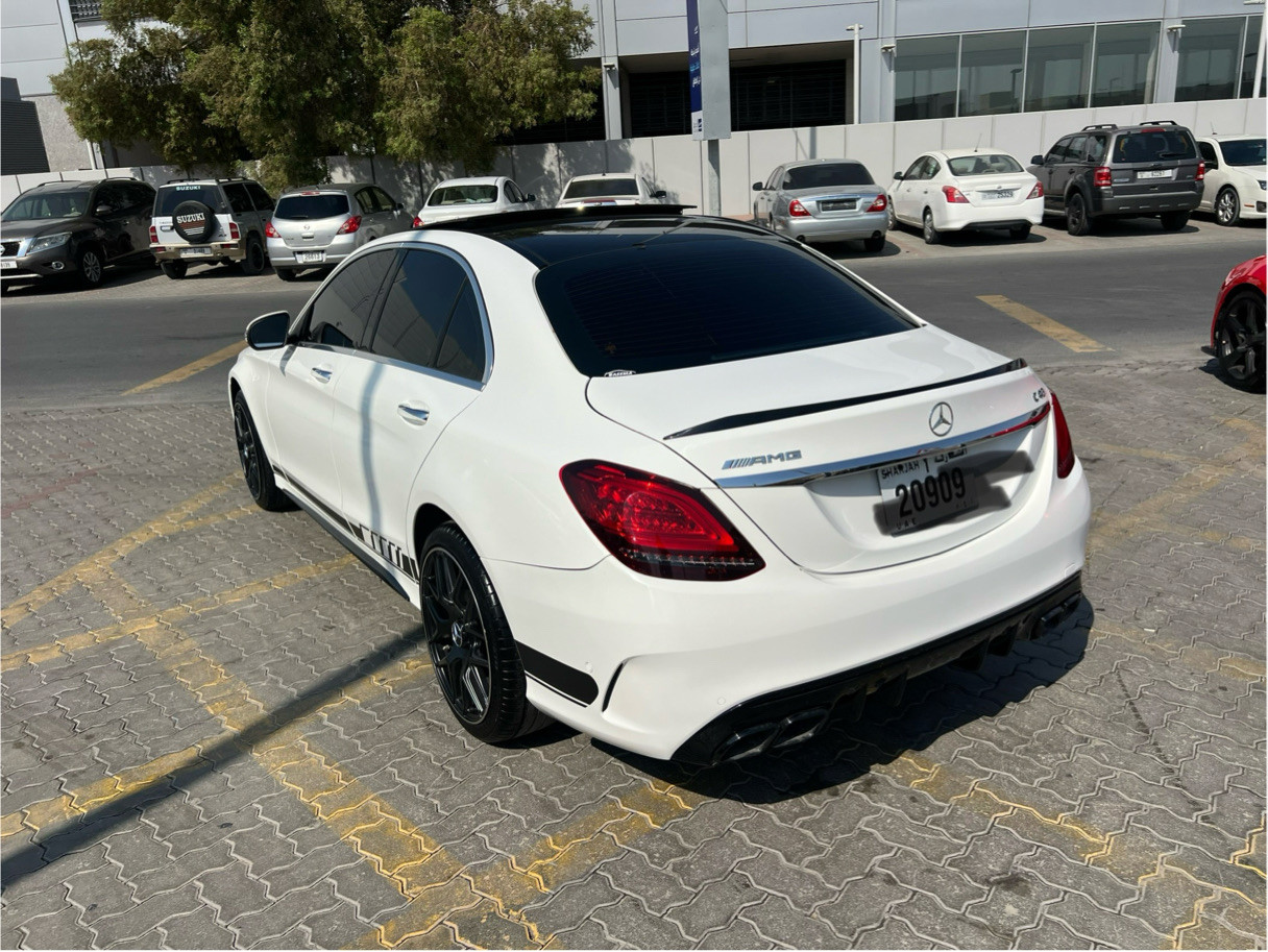 Mercedes Benz C-Class - Image 6
