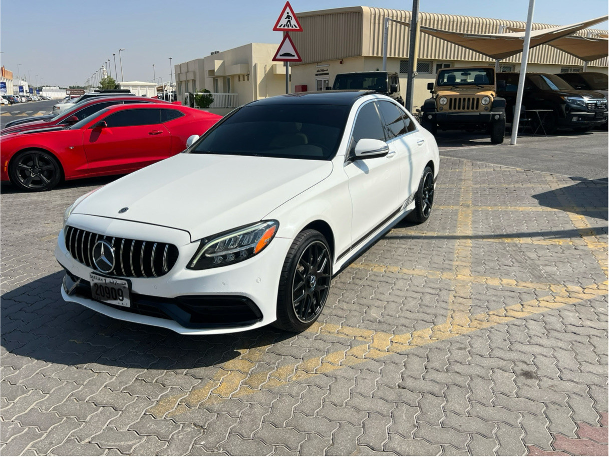 Mercedes Benz C-Class - Image 3