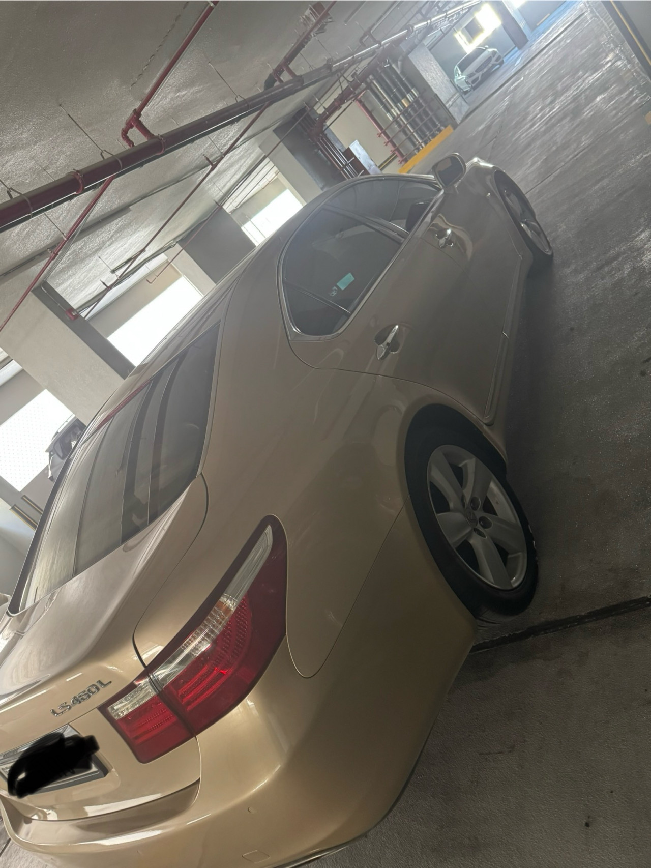Lexus LS-Series - Image 17