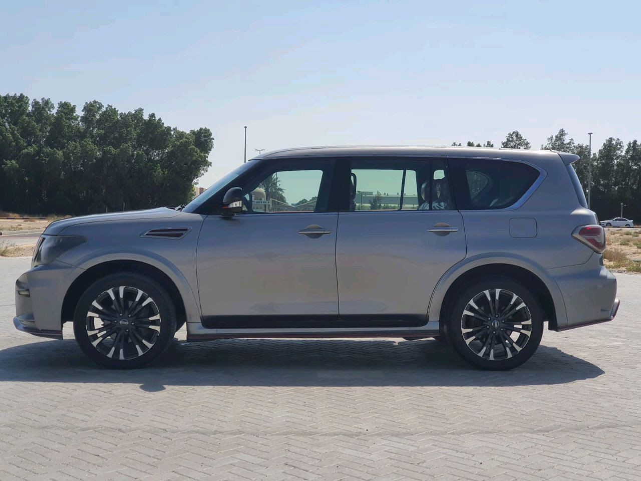 Nissan Patrol - Image 11