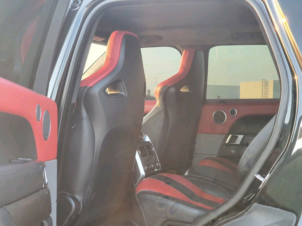 Range Rover Sport SVR - Image 3