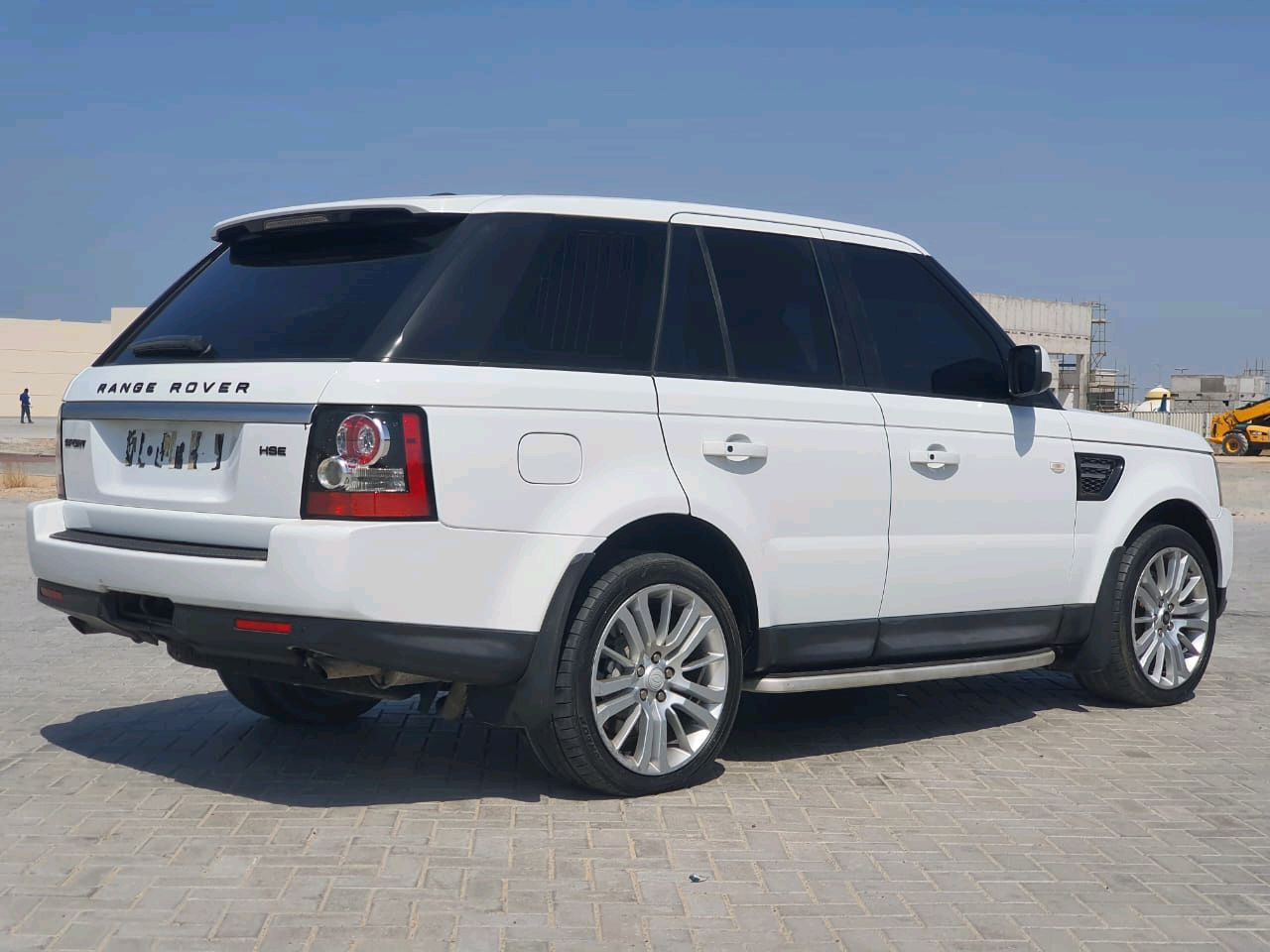 Range Rover Sport - Image 8