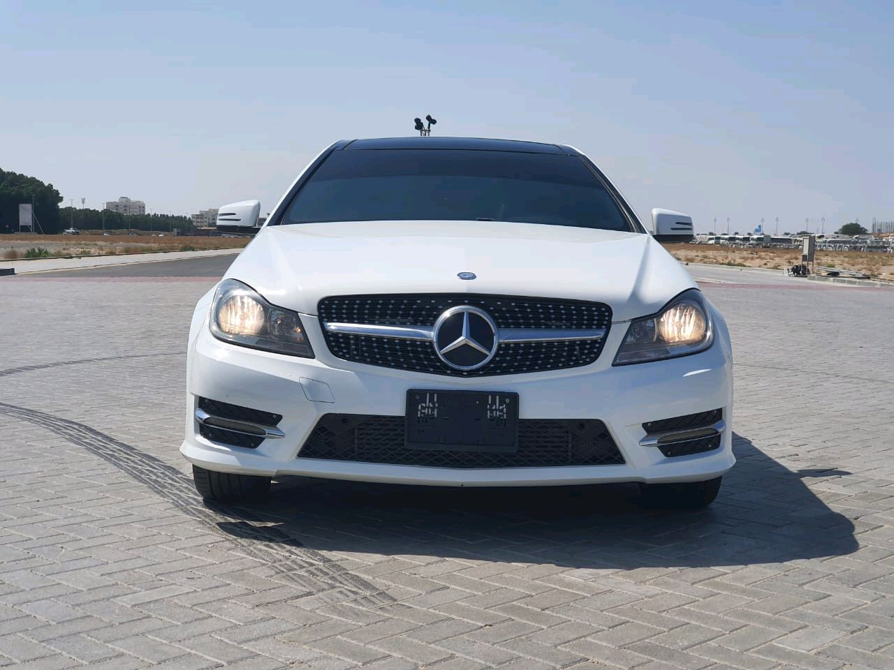Mercedes Benz C-Class - Image 4