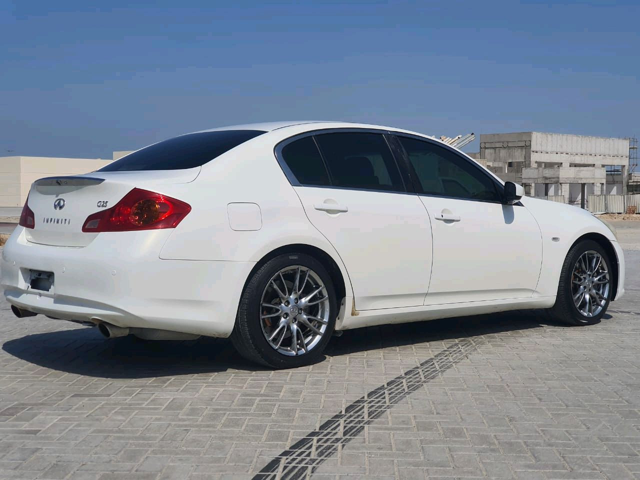 Infiniti G25 - Image 5