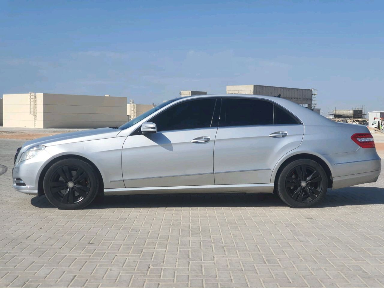 Mercedes Benz E-Class - Image 4