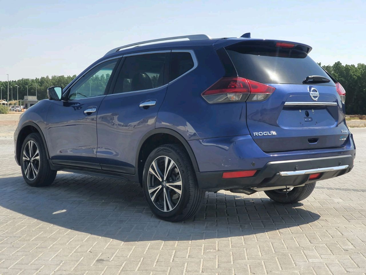 Nissan Rogue - Image 3