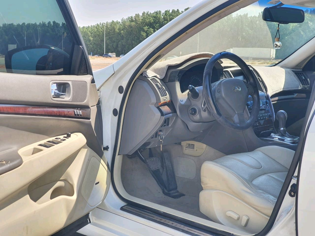 Infiniti G25 - Image 9