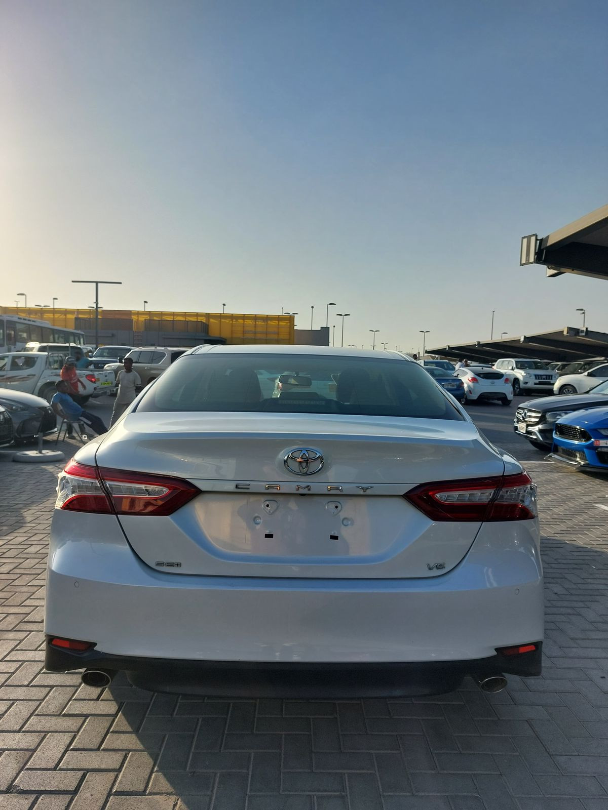 Toyota Camry - Image 5