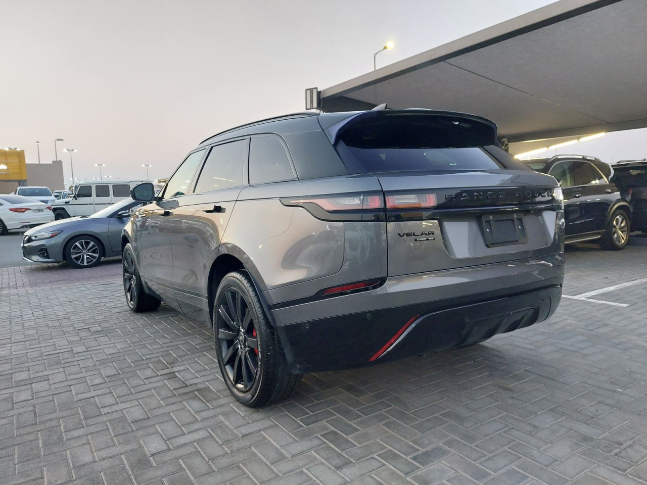 Range Rover VELAR - Image 4