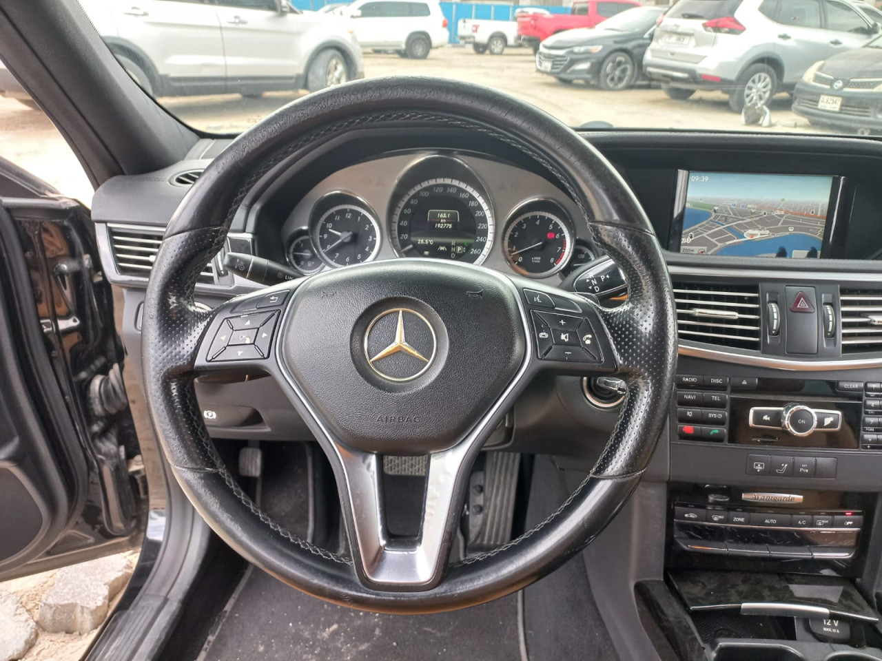 Mercedes Benz E-Class - Image 10
