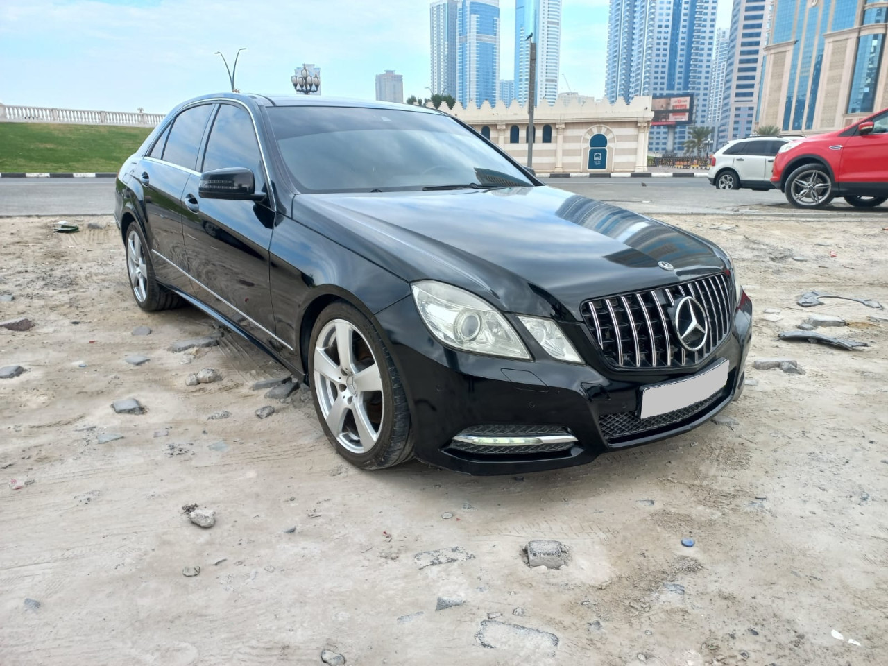 Mercedes Benz E-Class - Image 4